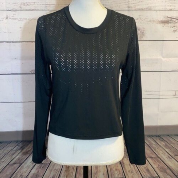 ZYIA Chillcicle Crop Long T Size medium - Picture 2 of 2